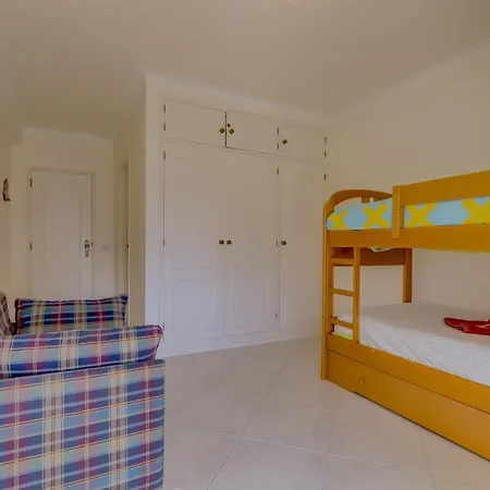 Apartment Pinhal Do Golfe - 2 Bedrooms - *