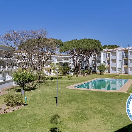 Pinhal Do Golfe - 2 Bedrooms - Apartamento *