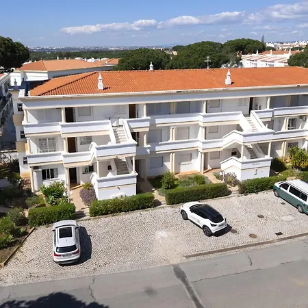 Pinhal Do Golfe - 2 Bedrooms - Vilamoura