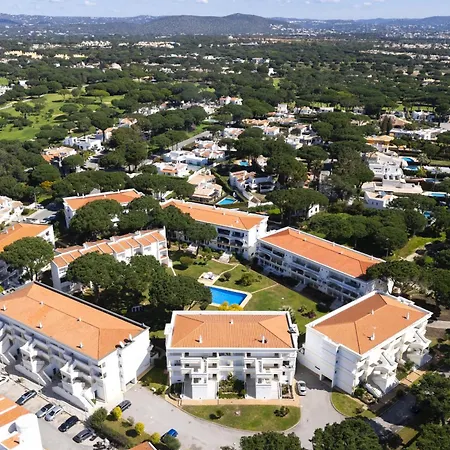 Pinhal Do Golfe - 2 Bedrooms - شقة فيلامورا
