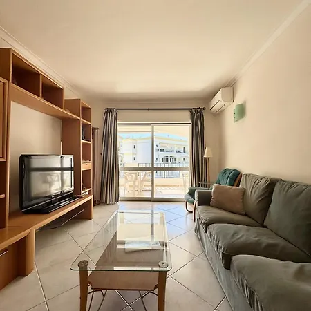 Pinhal Do Golfe - 2 Bedrooms - Apartamento *