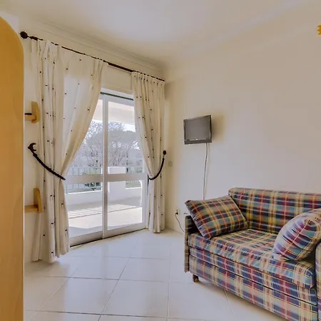 Pinhal Do Golfe - 2 Bedrooms - Vilamoura