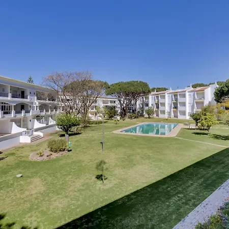 Pinhal Do Golfe - 2 Bedrooms -